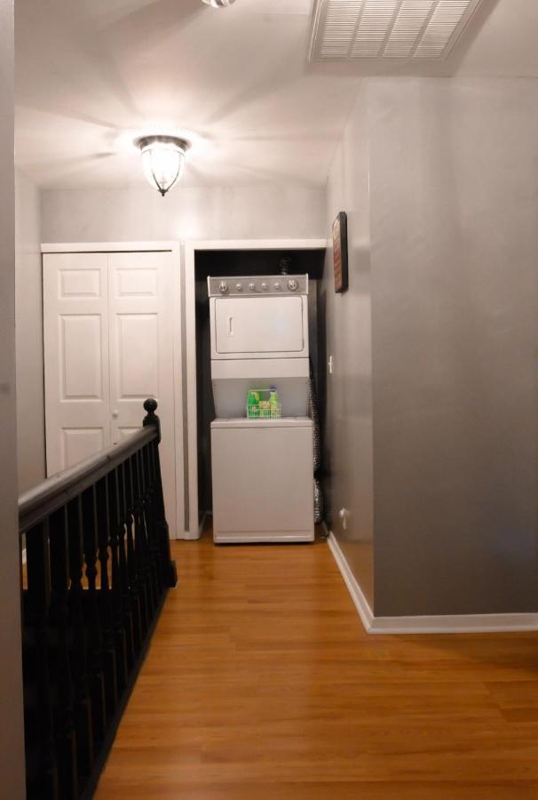 Great 2 Bedroom Condo,Free Parking,Easy Commute. Irvington Eksteriør bilde